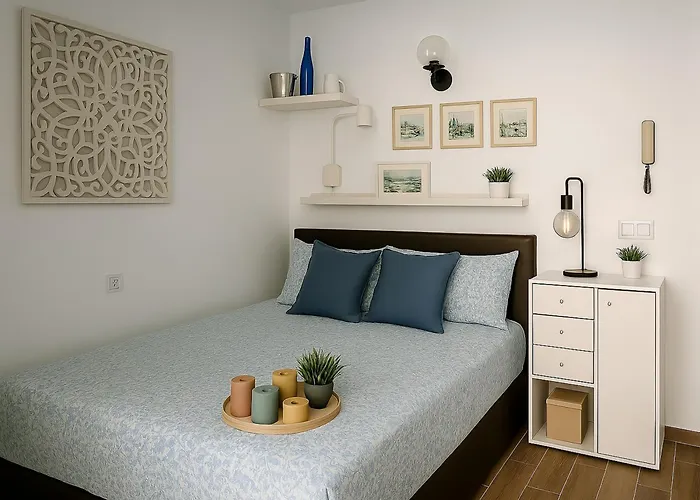 Live Punta Columbus Pool & Front Apartment *